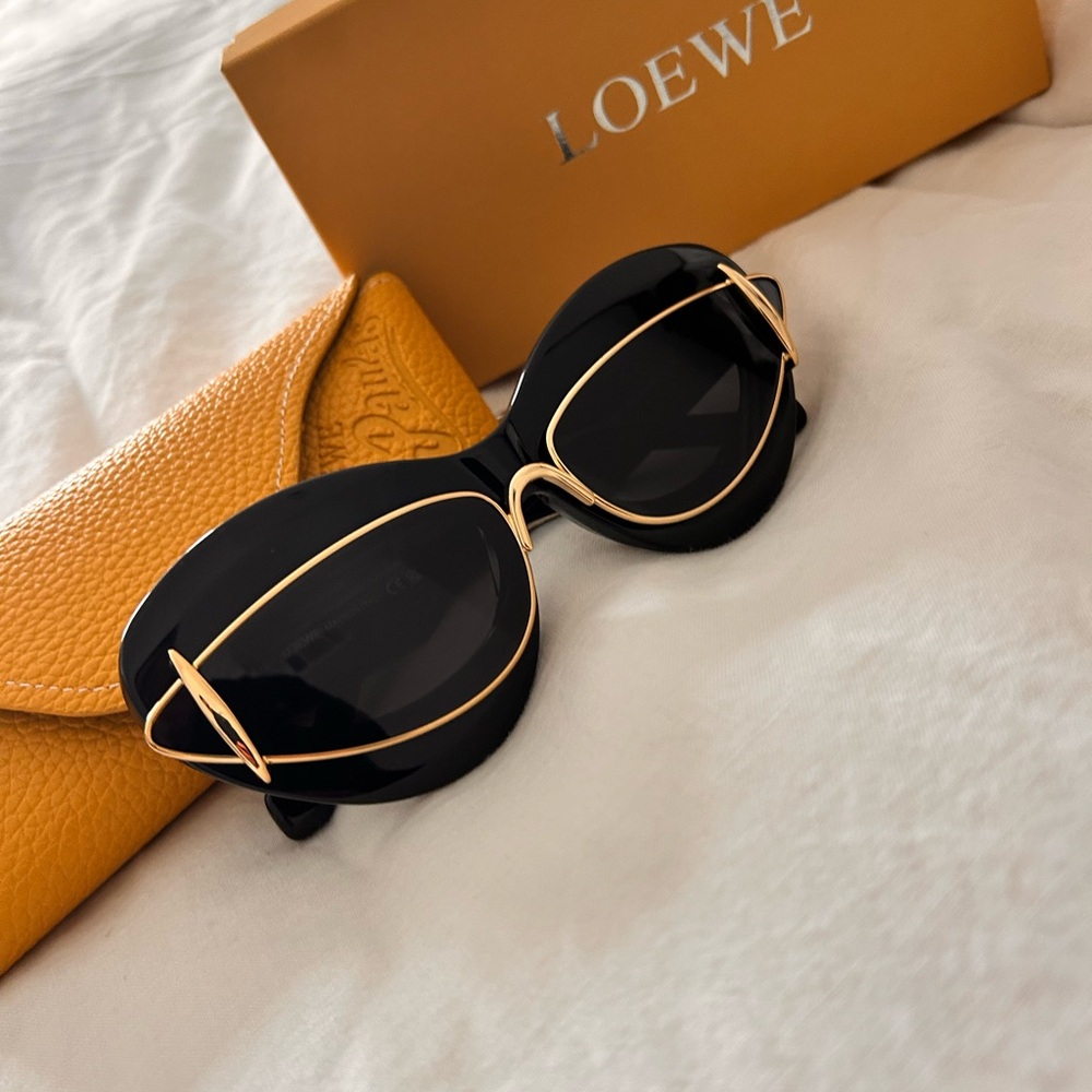 Loewe Black and Gold Sunglasses Cat-Eye Design
